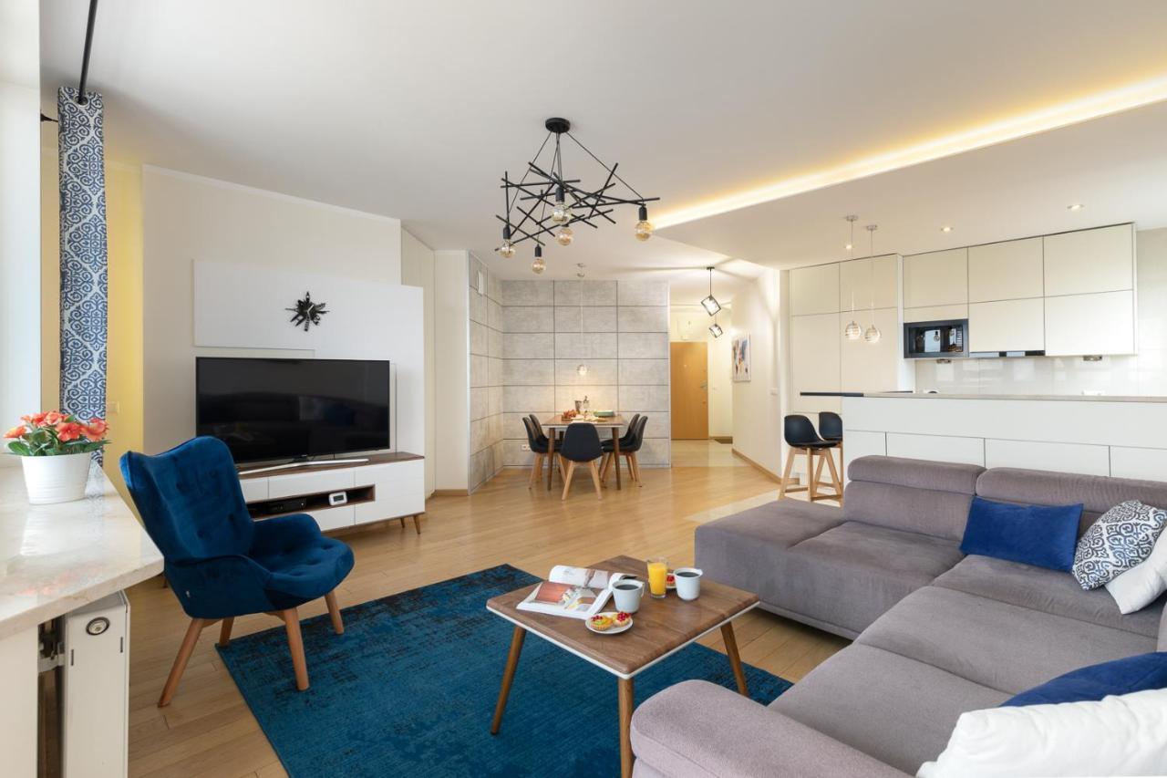 Apartment Slominskiego 5 II With Balcony By Noclegi Renters Varsovie Extérieur photo